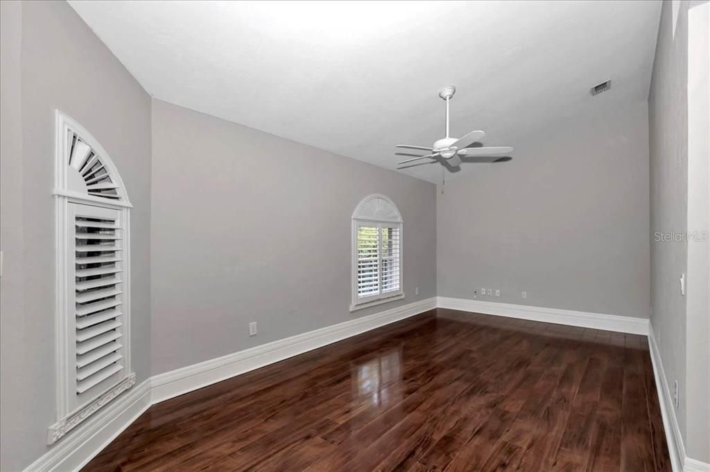 Active With Contract: $379,000 (3 beds, 2 baths, 1925 Square Feet)