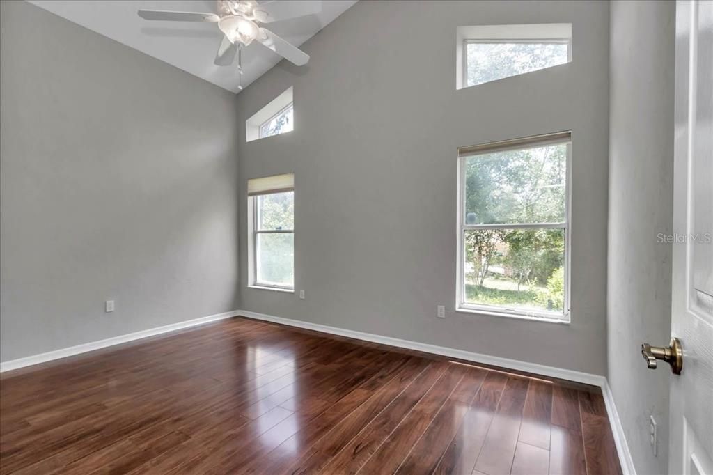 Active With Contract: $379,000 (3 beds, 2 baths, 1925 Square Feet)