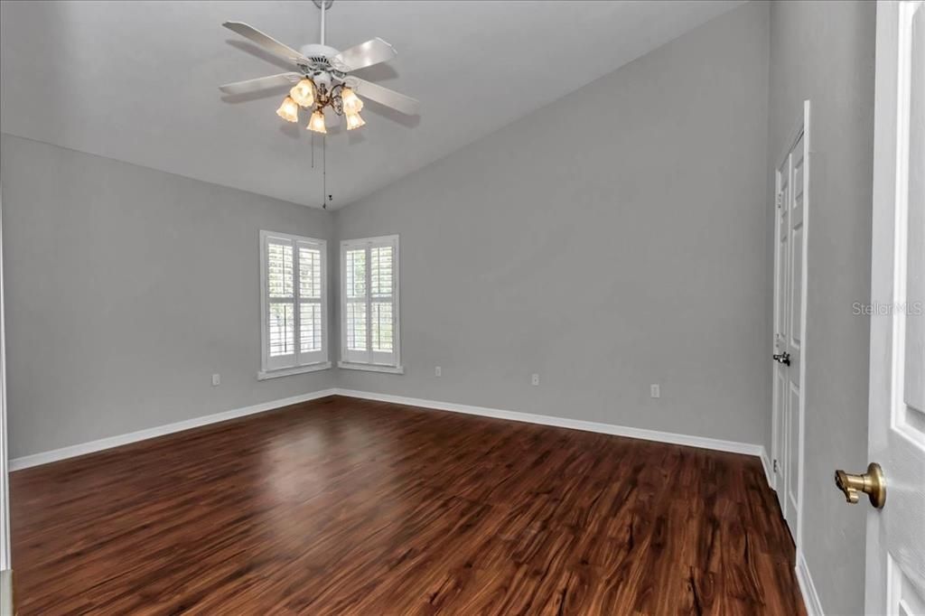 Active With Contract: $379,000 (3 beds, 2 baths, 1925 Square Feet)