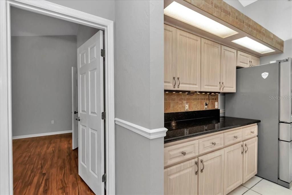 Active With Contract: $379,000 (3 beds, 2 baths, 1925 Square Feet)