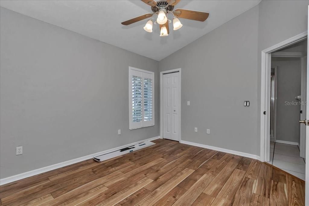 Active With Contract: $379,000 (3 beds, 2 baths, 1925 Square Feet)