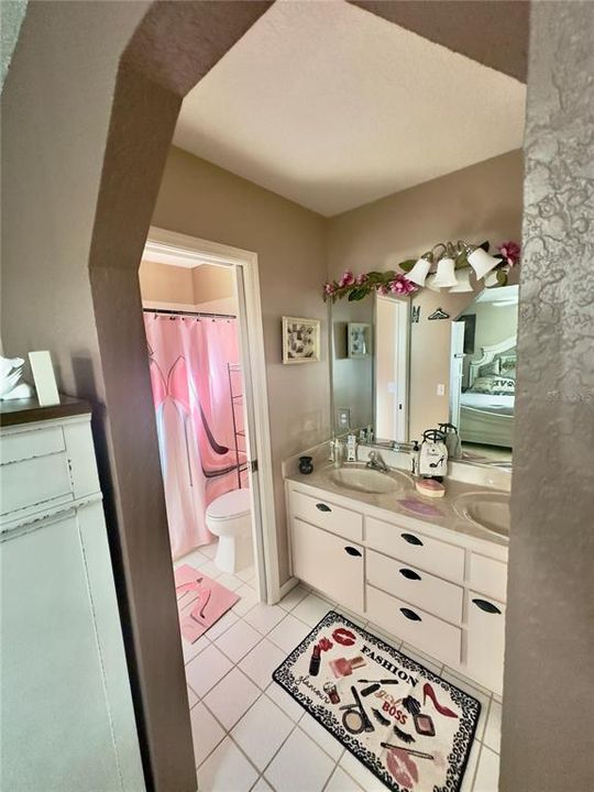 For Sale: $208,000 (3 beds, 2 baths, 1182 Square Feet)