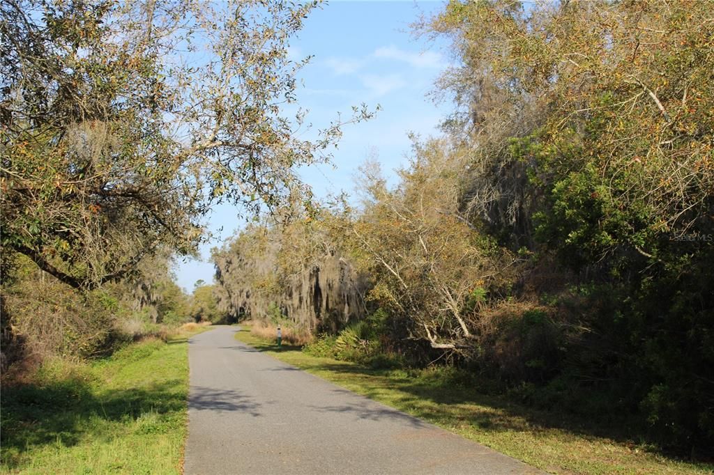 На продажу: $4,700,000 (47.00 acres)