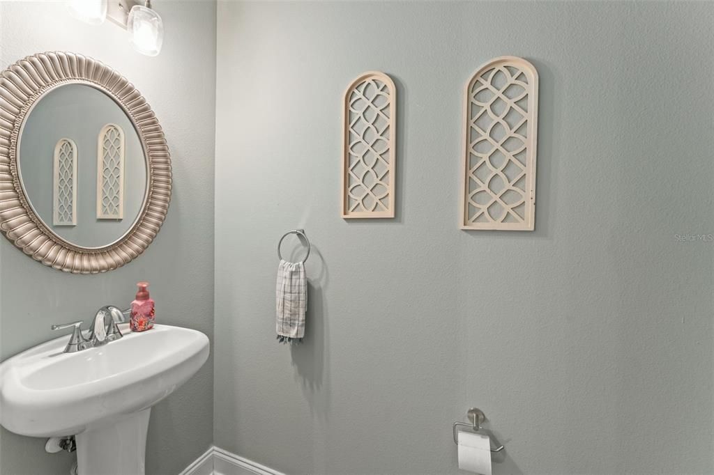 For Sale: $575,000 (4 beds, 3 baths, 2861 Square Feet)