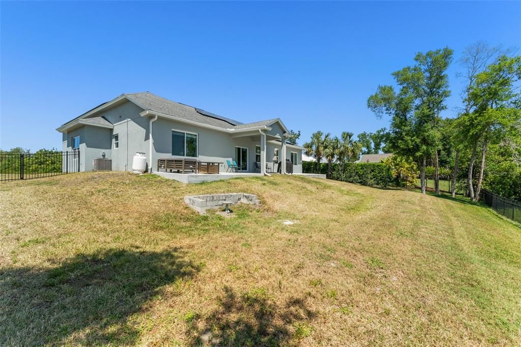 For Sale: $575,000 (4 beds, 3 baths, 2861 Square Feet)