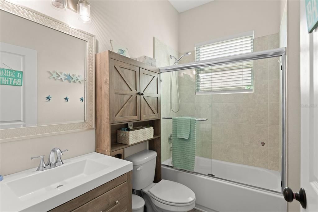 For Sale: $575,000 (4 beds, 3 baths, 2861 Square Feet)