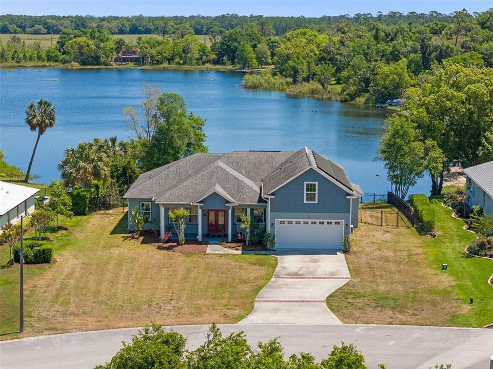 For Sale: $575,000 (4 beds, 3 baths, 2861 Square Feet)