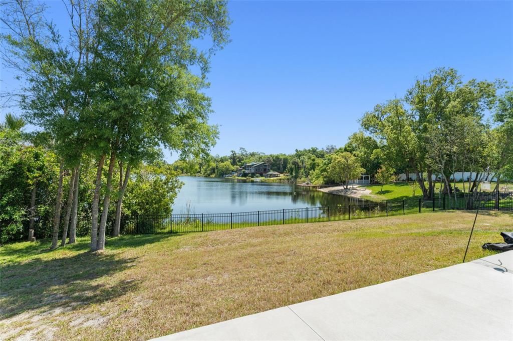 For Sale: $575,000 (4 beds, 3 baths, 2861 Square Feet)