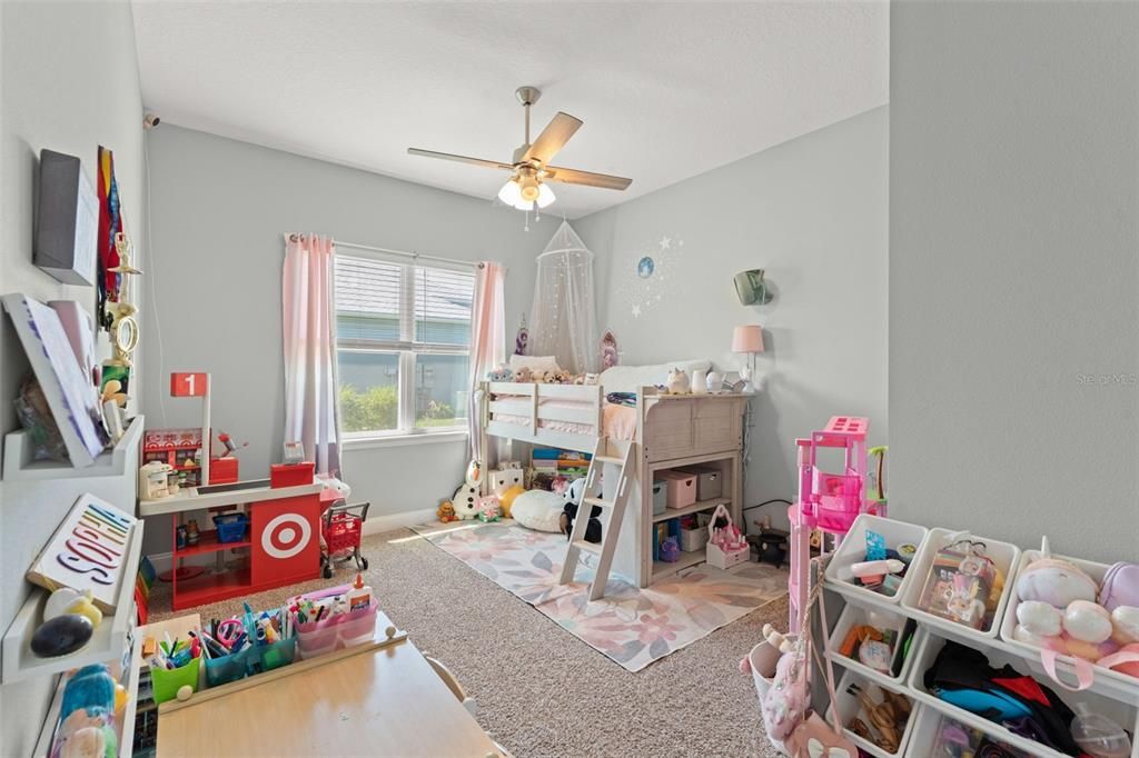 For Sale: $575,000 (4 beds, 3 baths, 2861 Square Feet)