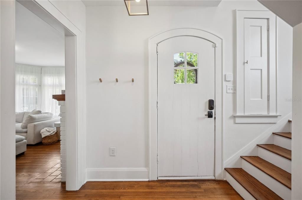 Active With Contract: $710,000 (4 beds, 2 baths, 3509 Square Feet)