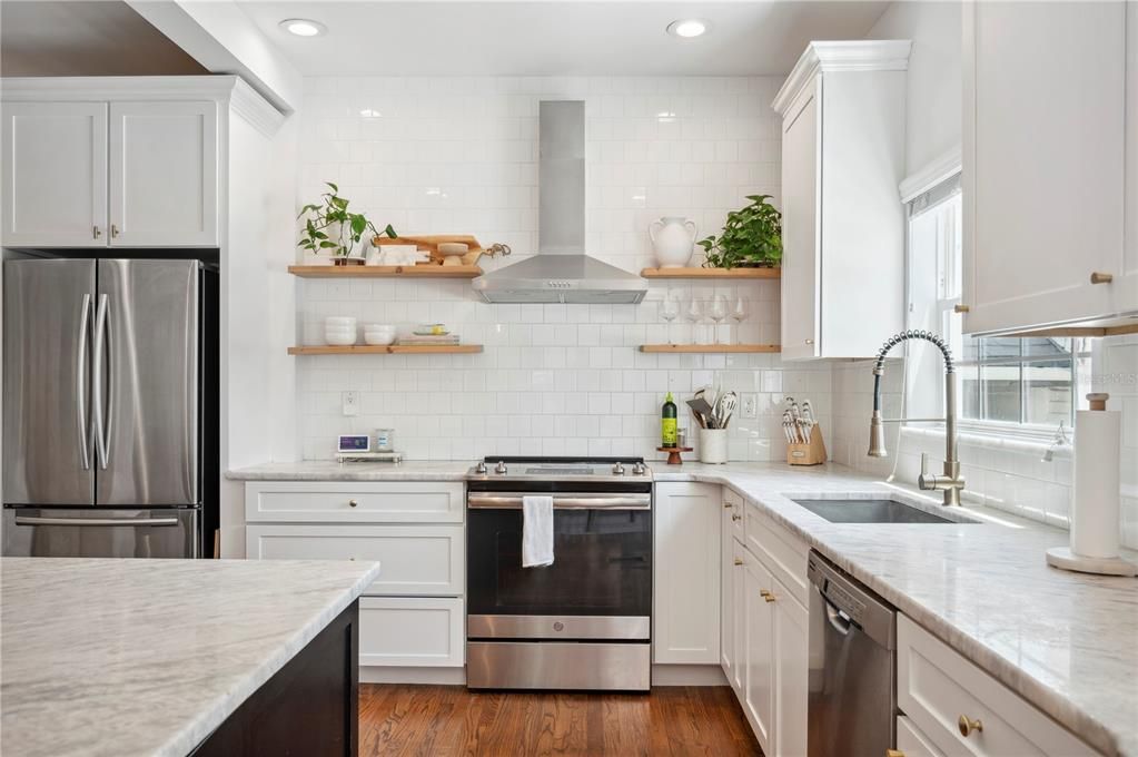 Active With Contract: $710,000 (4 beds, 2 baths, 3509 Square Feet)