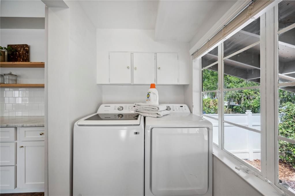Active With Contract: $710,000 (4 beds, 2 baths, 3509 Square Feet)