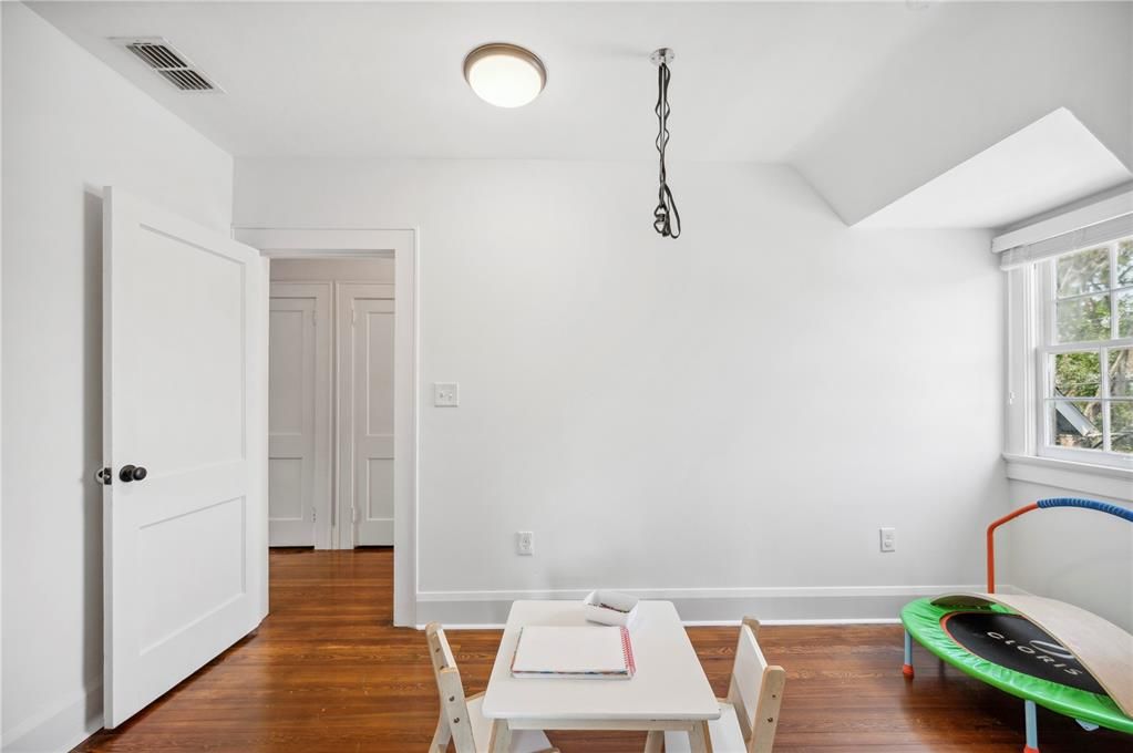 Active With Contract: $710,000 (4 beds, 2 baths, 3509 Square Feet)