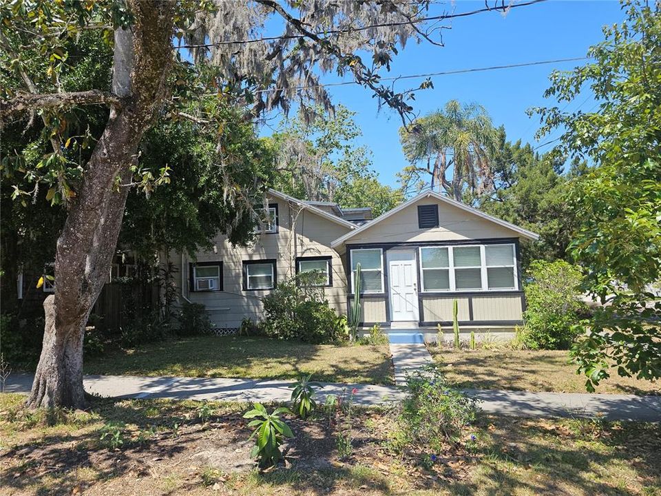 Front view Hillcrest Unit #1