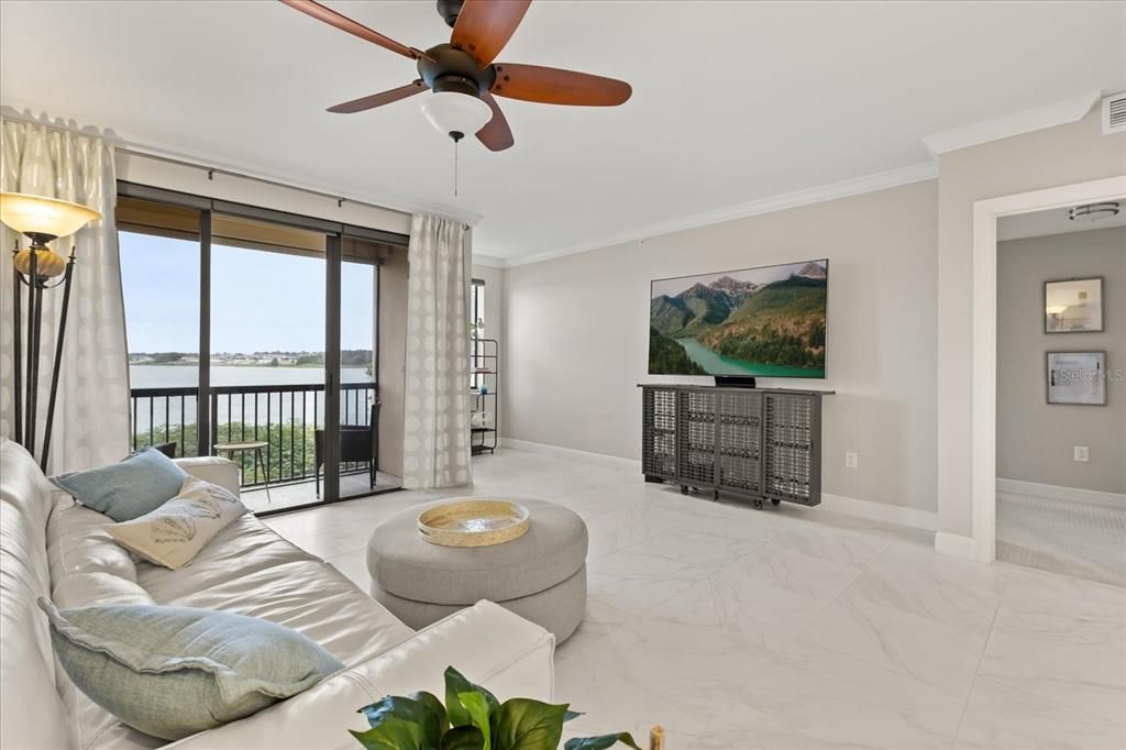 待售: $442,000 (2 贝兹, 2 浴室, 1402 平方英尺)