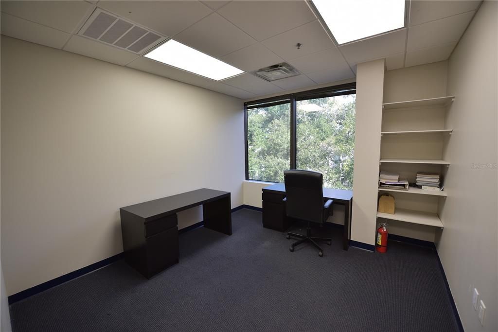 На продажу: $56,914 (0 спален, 0 ванн, 15520 Квадратных фут)