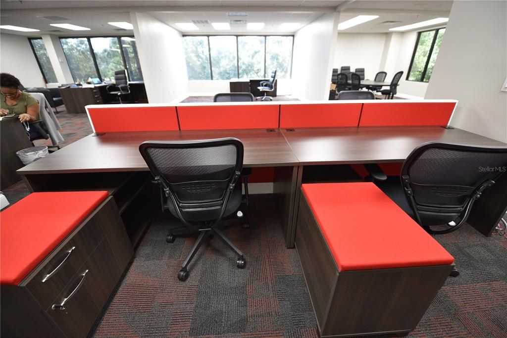 На продажу: $56,914 (0 спален, 0 ванн, 15520 Квадратных фут)