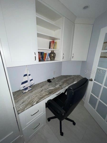 For Rent: $5,500 (3 beds, 2 baths, 2043 Square Feet)