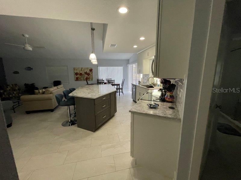 For Rent: $5,500 (3 beds, 2 baths, 2043 Square Feet)