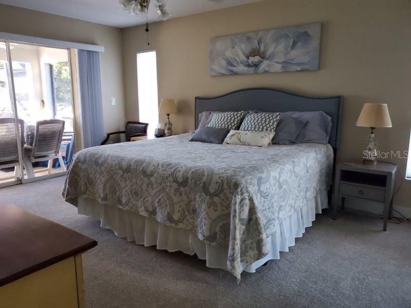 For Rent: $5,500 (3 beds, 2 baths, 2043 Square Feet)