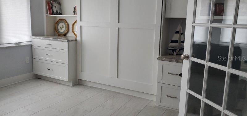 For Rent: $5,500 (3 beds, 2 baths, 2043 Square Feet)