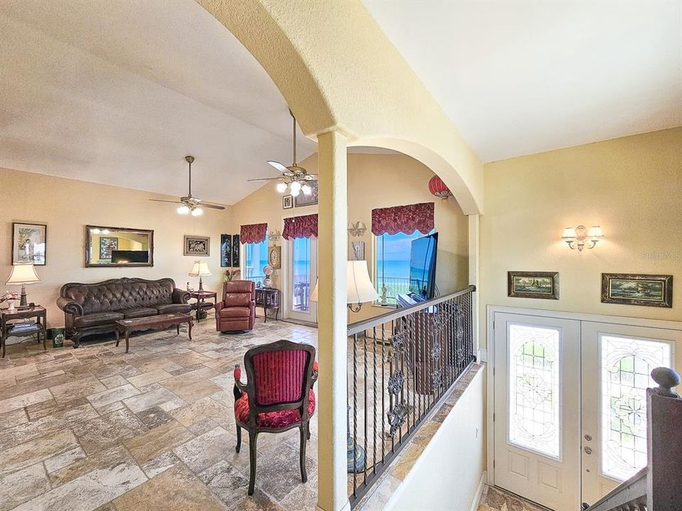 待售: $1,195,000 (3 贝兹, 3 浴室, 2252 平方英尺)