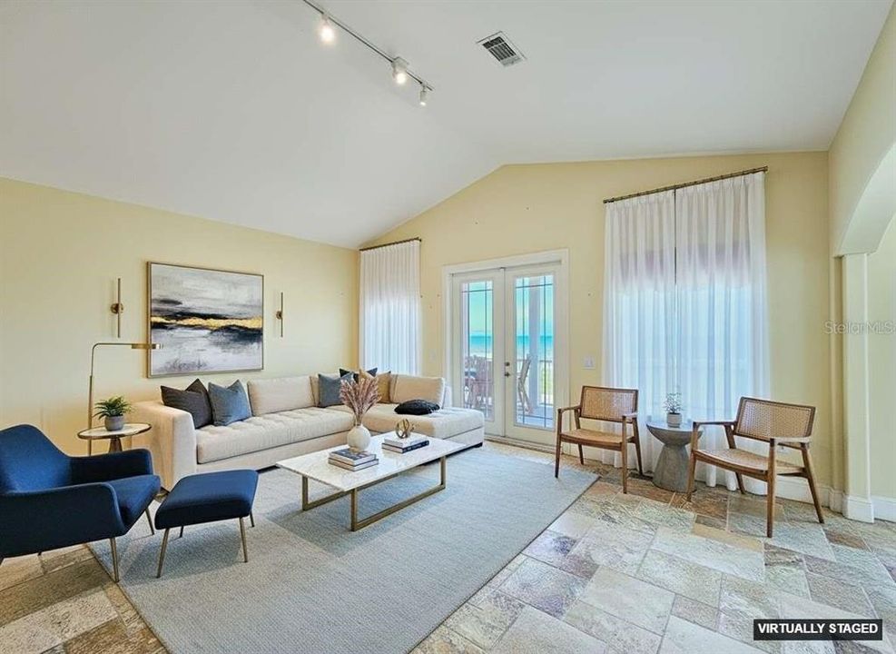 待售: $1,195,000 (3 贝兹, 3 浴室, 2252 平方英尺)