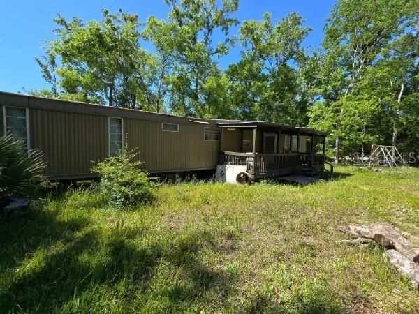 待售: $89,000 (2 贝兹, 1 浴室, 696 平方英尺)