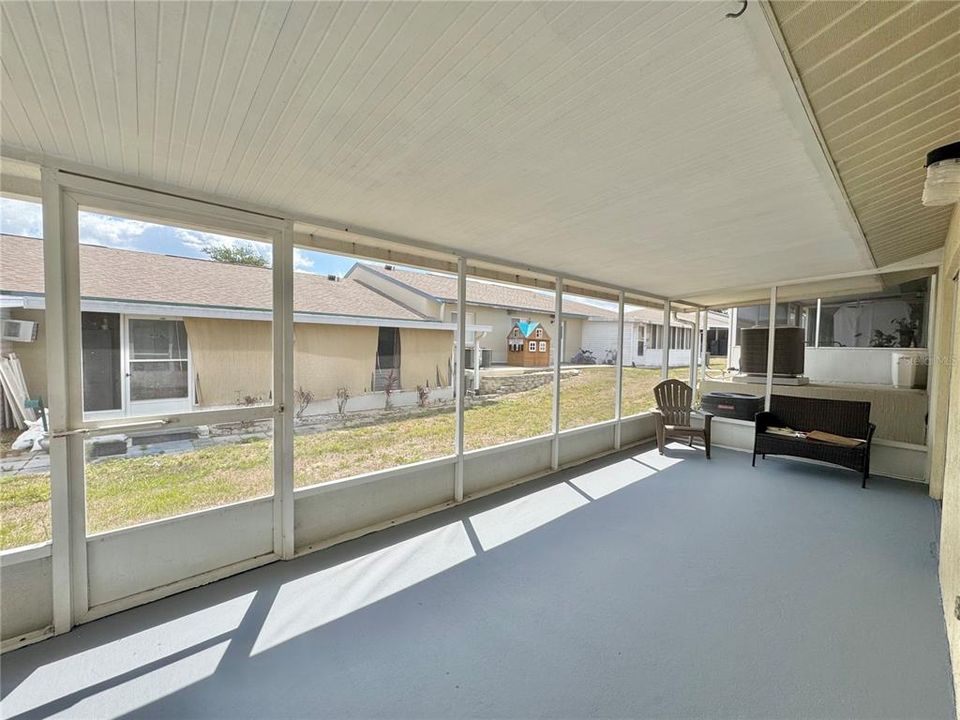 For Rent: $1,450 (2 beds, 2 baths, 1073 Square Feet)