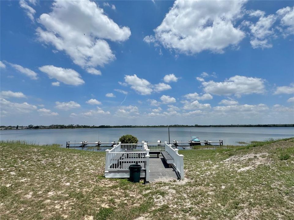 For Rent: $1,450 (2 beds, 2 baths, 1073 Square Feet)