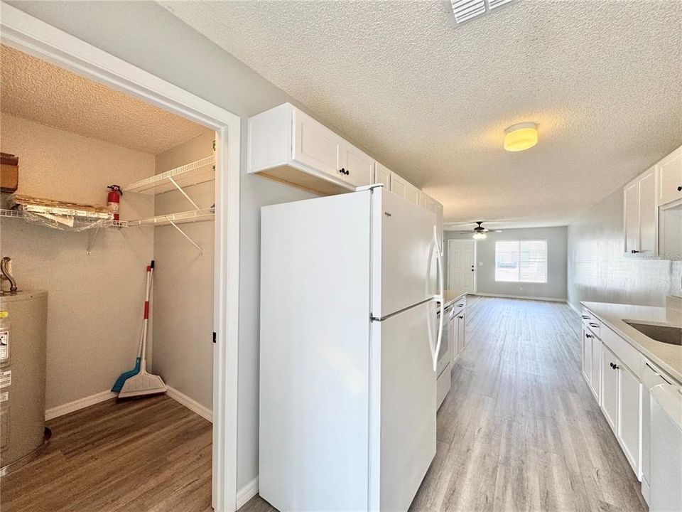 For Rent: $1,450 (2 beds, 2 baths, 1073 Square Feet)