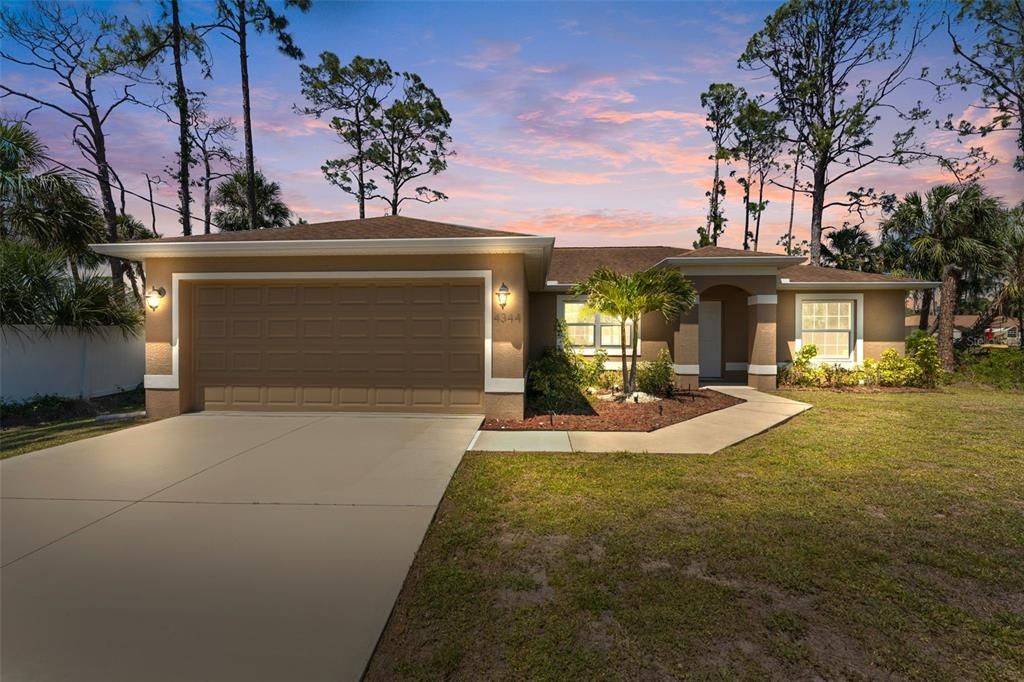 Vendido Recientemente: $315,000 (3 camas, 2 baños, 1426 Pies cuadrados)