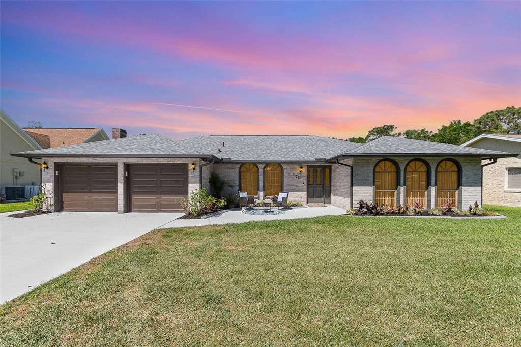 Recently Sold: $499,000 (4 beds, 2 baths, 2472 Square Feet)