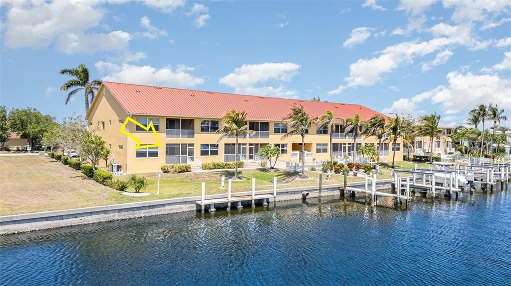 For Sale: $275,000 (3 beds, 2 baths, 1586 Square Feet)