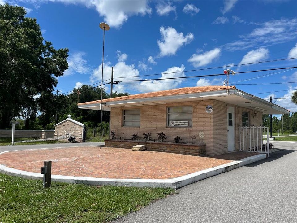 For Sale: $18,500 (0.50 acres)