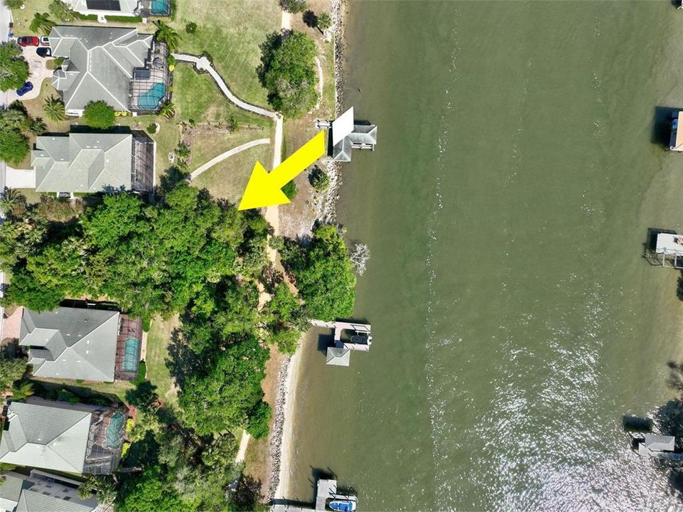 En Venta: $329,000 (0.22 acres)