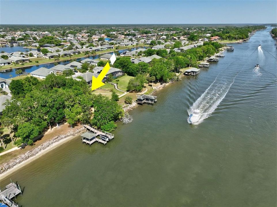 En Venta: $329,000 (0.22 acres)