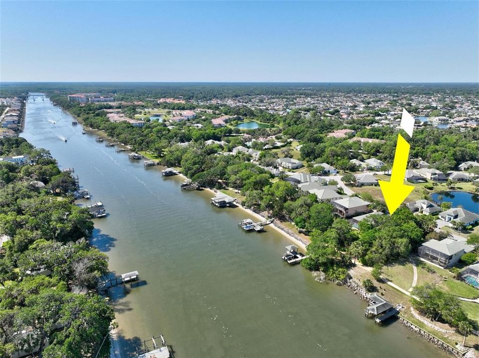 En Venta: $329,000 (0.22 acres)