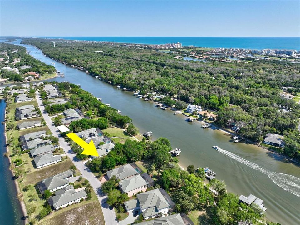 En Venta: $329,000 (0.22 acres)