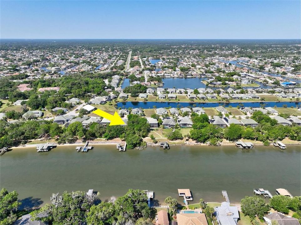 En Venta: $329,000 (0.22 acres)