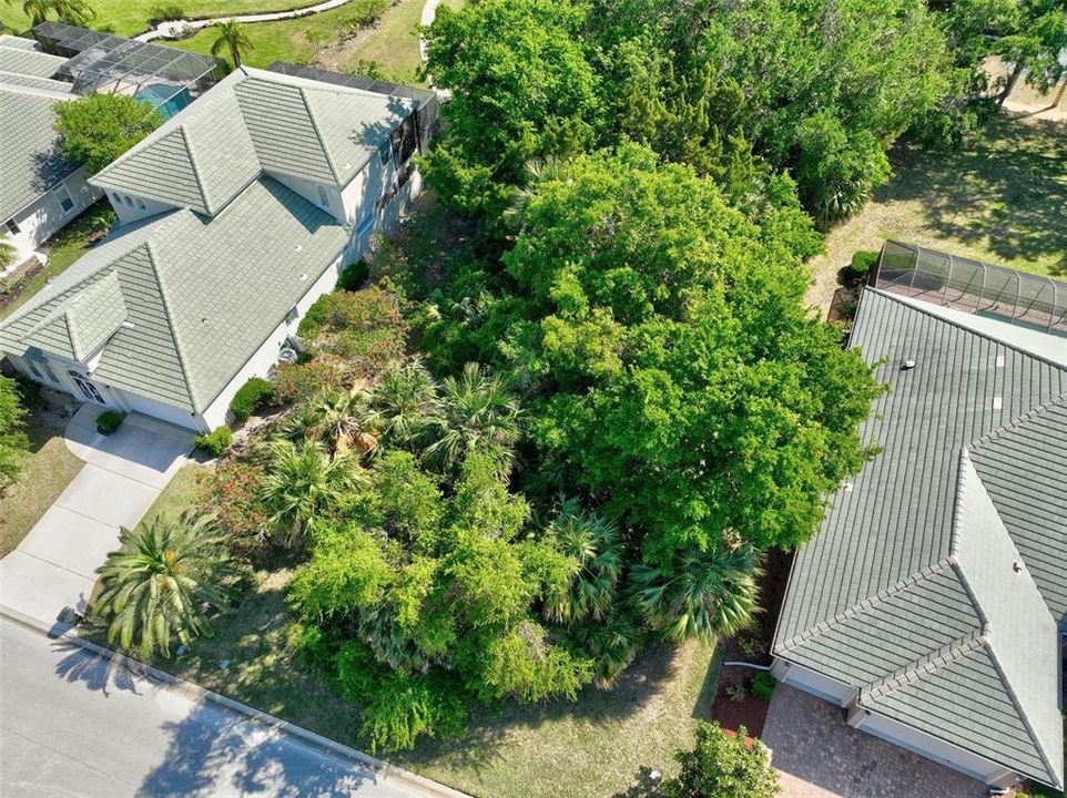 En Venta: $329,000 (0.22 acres)