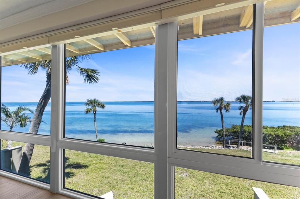 For Sale: $799,900 (2 beds, 2 baths, 1377 Square Feet)