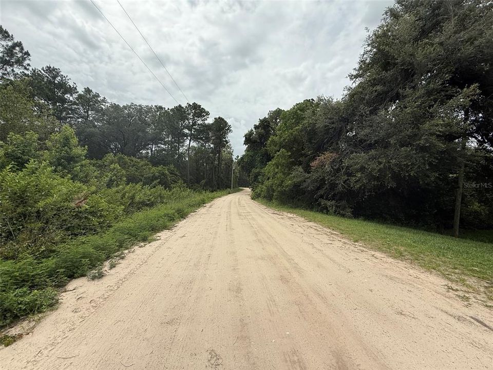 待售: $12,800 (0.55 acres)