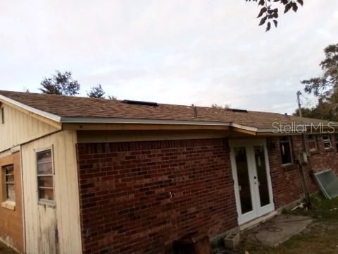 Recently Sold: $170,000 (2 beds, 1 baths, 1150 Square Feet)