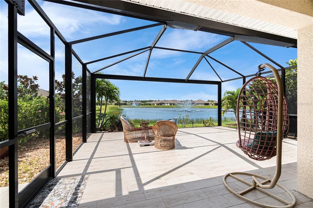 For Sale: $279,900 (2 beds, 2 baths, 1516 Square Feet)