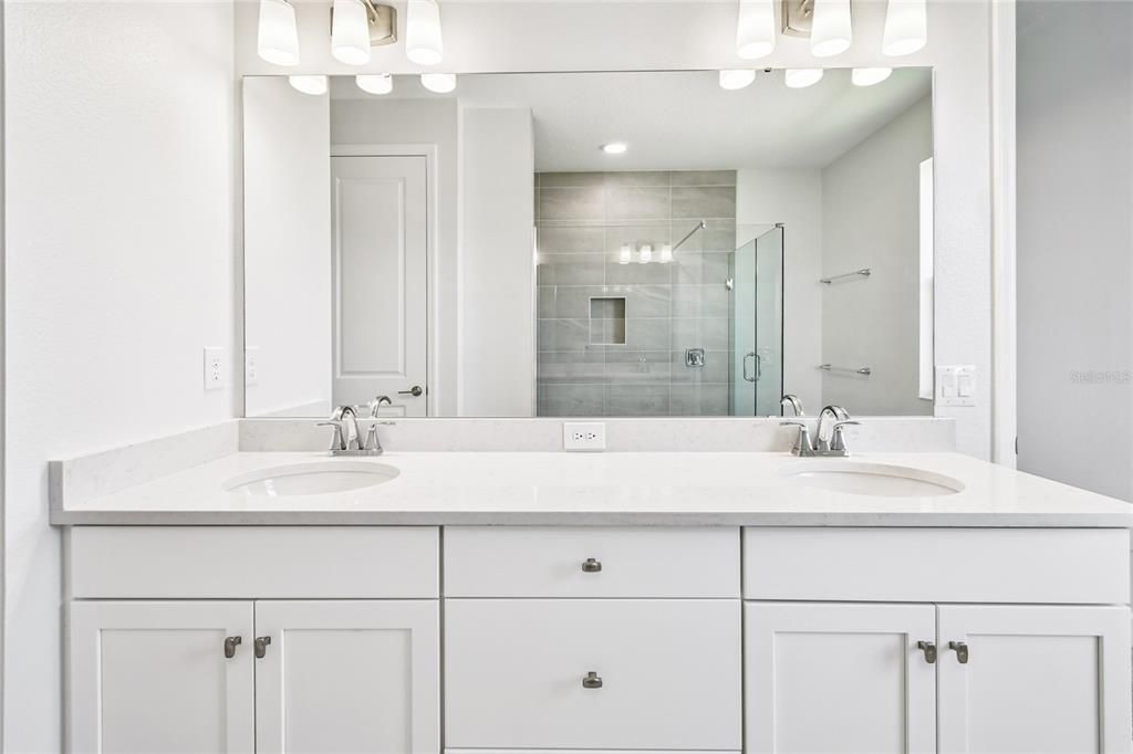 For Sale: $661,990 (5 beds, 4 baths, 3006 Square Feet)