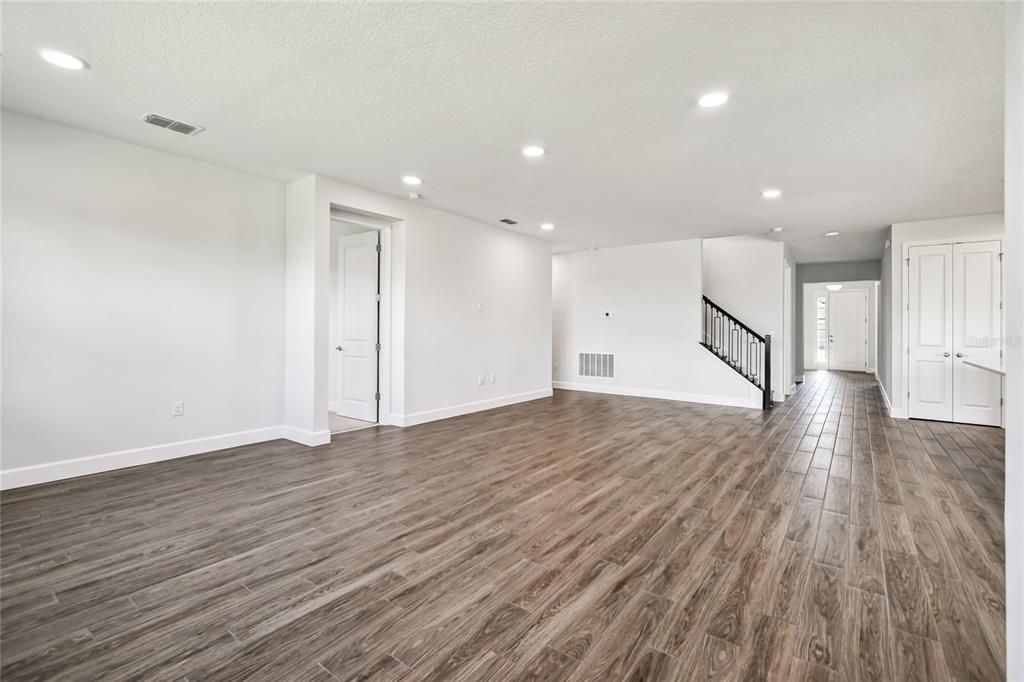 For Sale: $661,990 (5 beds, 4 baths, 3006 Square Feet)