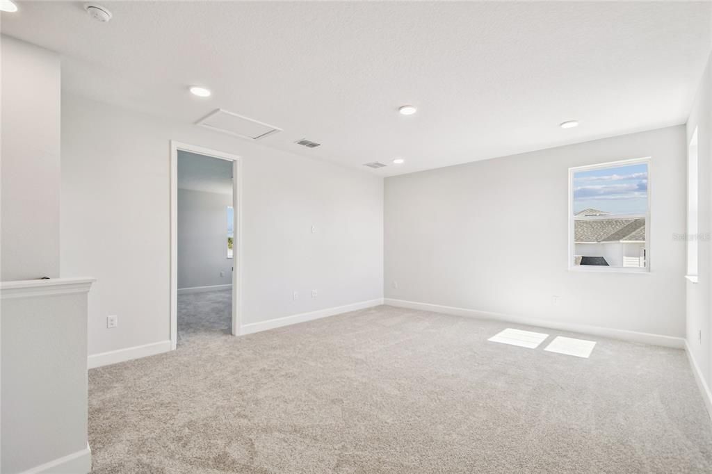 For Sale: $661,990 (5 beds, 4 baths, 3006 Square Feet)