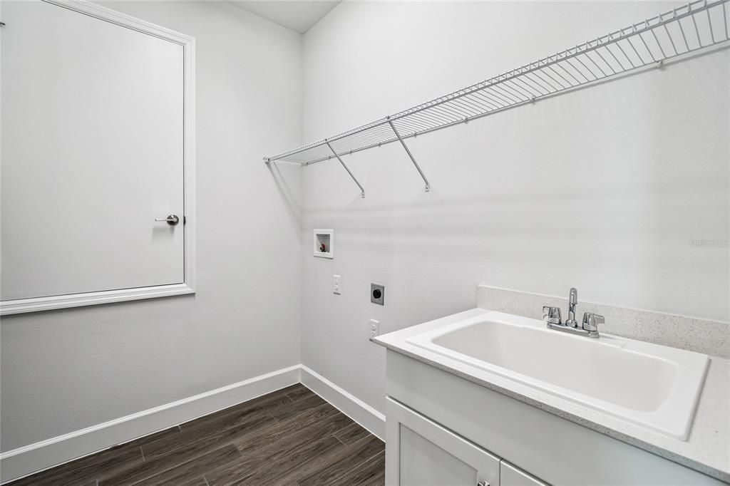 For Sale: $661,990 (5 beds, 4 baths, 3006 Square Feet)