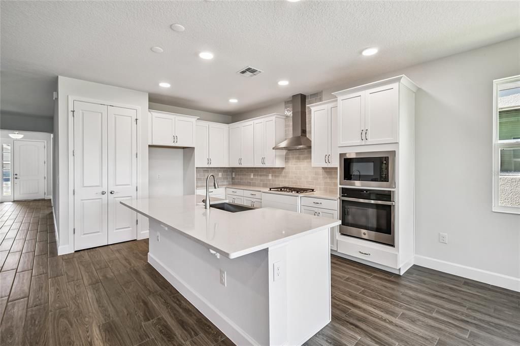 For Sale: $661,990 (5 beds, 4 baths, 3006 Square Feet)